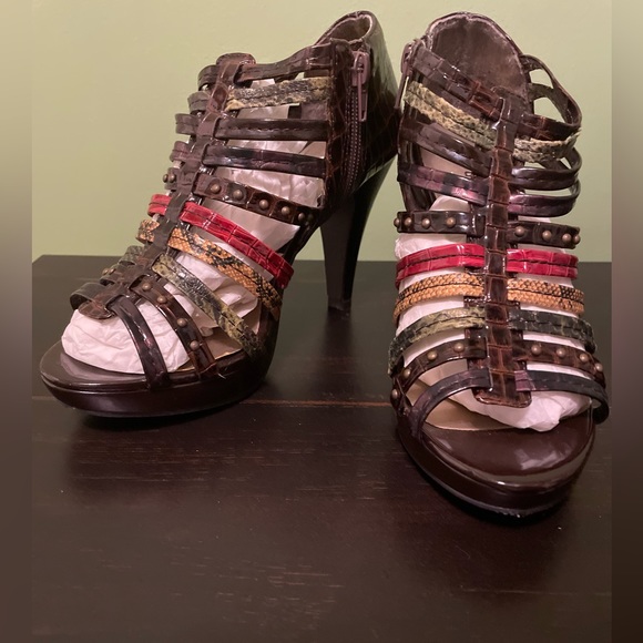 Madden Girl Kickoff Platform Open-toe Gladiator Strappy Sandal Brown Wm size 7.5 - Picture 3 of 9